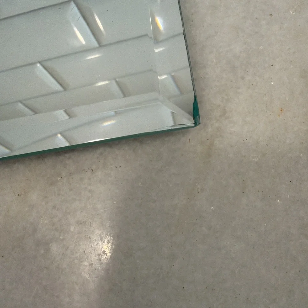 Beveled Display Mirror Tray